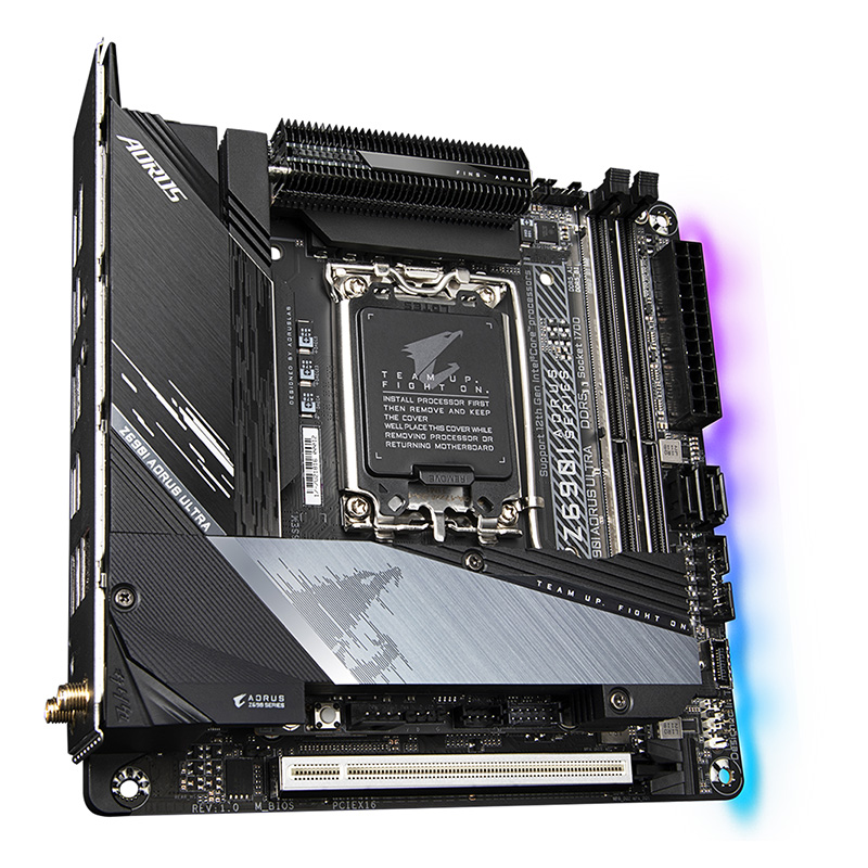 Scheda Madre Desktop Mini-ITX  - Lga1700 Itx Motherboard Ddr5 recensione e prezzo